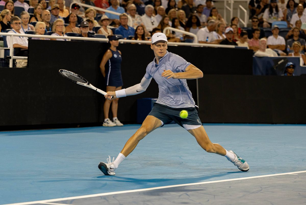 Sinner vola al 3° turno a New York, avanza anche Musetti