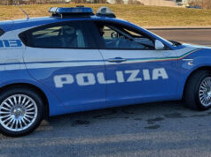 All’interno di un bar con cocaina e hashish: 20enne denunciato a Reggio Emilia