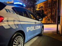 Lite e spari con pistola finta in via Veneri a Reggio Emilia: indagini della Polizia di Stato