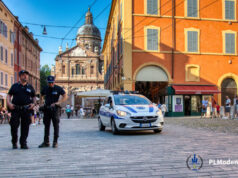 Hashish e cocaina pronte alla vendita sequestrate dalla Polizia locale di Modena