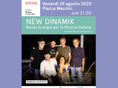 Nuova energia per la musica italiana. I New Dinamik a Guastalla con canzoni dagli anni ’60 ai tormentoni 2025
