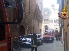 Incendio in un appartamento di via Sant’Eufemia a Modena, nessun ferito
