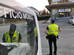 Auto contro albero a Formigine. Il conducente rifiuta gli accertamenti su abuso di sostanze