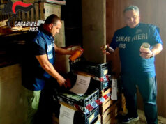 Sequestrati dai NAS di Bologna 674 kg di conserve e succhi di frutta a rischio botulino