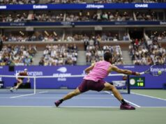 Alcaraz batte Sinner, vince gli Us Open e vola sulla vetta Atp