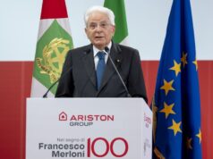 Mattarella “Crisi richiedono visione e coraggio, guardare avanti”