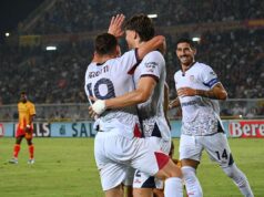 Cagliari corsaro a Lecce, Belotti torna al gol con una doppietta