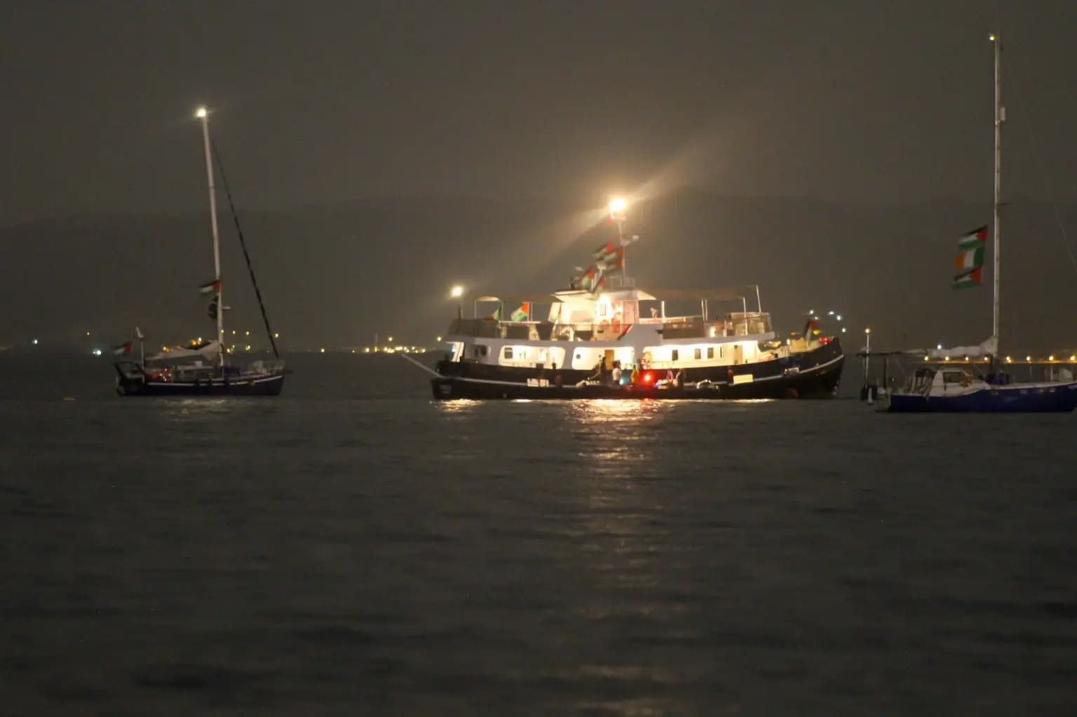 Flotilla attaccata da droni, Tajani a Israele “Tutelare chi è a bordo”