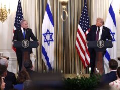 Trump presenta il piano per la pace a Gaza “Netanyahu lo ha accettato”