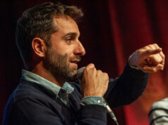 Storie che illuminano il presente: Matteo Caccia giovedì in piazza Sant’Agostino a Modena