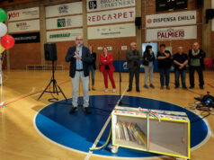 Modena: il saluto del sindaco Mezzetti e dell’assessora Venturelli agli studenti di primarie e secondarie nel primo giorno di scuola