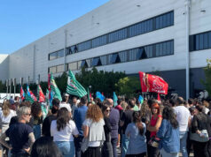 I Sindacati bolognesi: “La Yoox siamo noi ! La storia non si cancella, noi non facciamo un passo indietro”