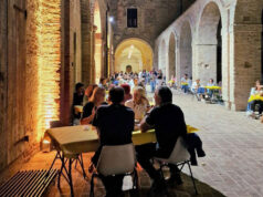 Scandiano, ‘Boccali in Rocca’ chiude gli appuntamenti nei Giardini: le birre artigianali protagoniste di Sorsi d’Autunno