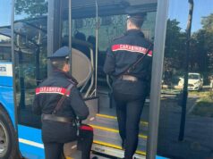 Controlli straordinari dei carabinieri sassolesi a bordo degli autobus di linea