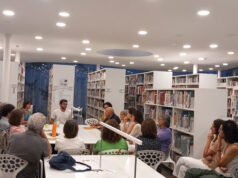 Gruppo di lettura in biblioteca a Maranello