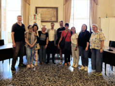 Un patto per le colonie feline: firmato l’accordo tra il Comune di Guastalla e il Comitato volontari