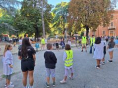 A scuola con lo sport: ripartono i pedibus nelle primarie di Bologna