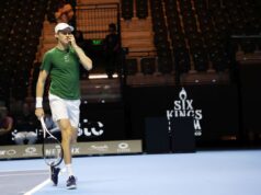 Sinner batte Tsitsipas, ora sfida Djokovic al Six Kings Slam