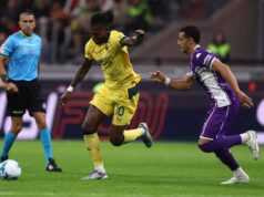 Il Milan batte 2-1 la Fiorentina e vola in testa