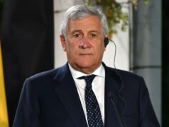 Manovra, Tajani “Modifica su affitti brevi o non voteremo mai”