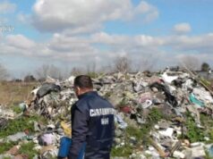 Rifiuti pericolosi, Carabinieri Noe sequestrano discarica abusiva di 1000 mq