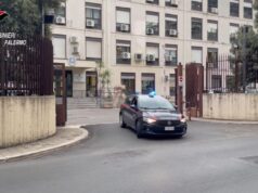 Abusi sessuali sui figli minori, arrestata coppia nel palermitano