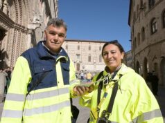 A Perugia il nuovo volto dei portalettere tra esperienza e tecnologia