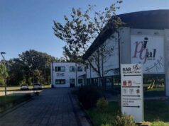 A Reggio Emilia Auser inaugura una nuova sede con un nuovo automezzo