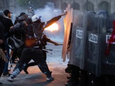 Scontri in Messico durante protesta “Generazione Z”, feriti e arresti