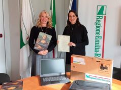 La Regione Emilia-Romagna cede 200 computer alla Fondazione Ant