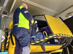 Sicurezza stradale, a Reggio Emilia 700 studenti delle superiori in piazza per l’appuntamento con il “Tir truck crash simulator”