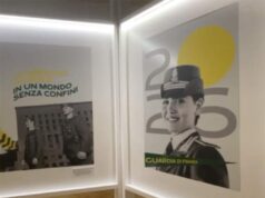 “Tre colori, un mondo”: il calendario storico della Guardia di Finanza 2026