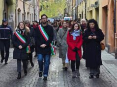 La “Marcia Silenziosa” voluta dalle Amministrazione comunali del Distretto Ceramico