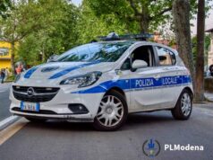 Minorenne investito in via Naviglio: la Polizia locale di Modena individua il conducente fuggito