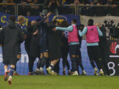 Lazio eroica, resta in 9 ma vince a Parma