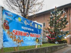 All’Ospedale Maggiore di Bologna si accende l’Albero del Dono dedicato alla Pace