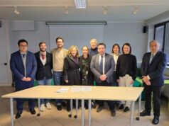 Il Distretto Ceramico ‘Adotta il sorriso di un bambino’