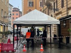 Dehors abusivi: a Modena scatta la rimozione dal parte della Polizia locale