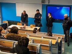 La Polizia di Stato incontra gli studenti dell’Istituto Nobili di Reggio Emilia
