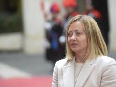Meloni “Nel giorno del Tricolore rendiamo onore alla nostra Patria”