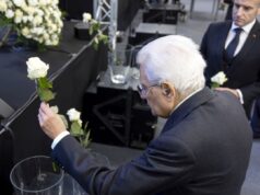 Mattarella alla cerimonia in memoria delle vittime dell’incendio di Crans-Montana