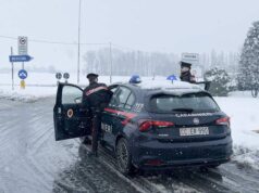 I carabinieri del Comando provinciale di Bologna impegnati nei servizi di assistenza e soccorso agli automobilisti in transito