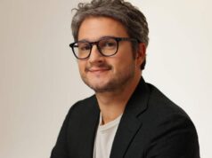 Luca Mazzucchelli arriva a Bologna con lo spettacolo “Terapia al contrario”