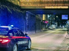 Pavullo: bloccato mentre tenta di rubare un’auto dal piazzale di una concessionaria