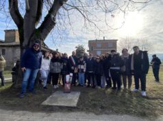 Posa della Pietra d’Inciampo in memoria di Franco Camellini questa mattina a Casalgrande