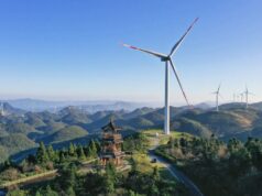 Cina, il 22% della produzione totale di elettricità da eolico e solare