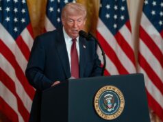 Dazi, Trump “Da Corte Suprema sentenza stupida e ridicola, mi ha dato più forza”