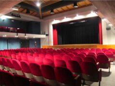 L’influencer Benedetta Colombo “Artefacile” smonta i miti dell’arte contemporanea a L’Altro Teatro