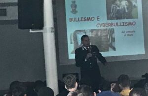 Mirandola, “Cultura della Legalità”: i Carabinieri incontrano gli studenti della Scuola Secondaria “Montanari”