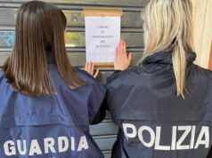 Orologi preziosi venduti senza licenza. Disposta la cessazione immediata di una attività a Bologna